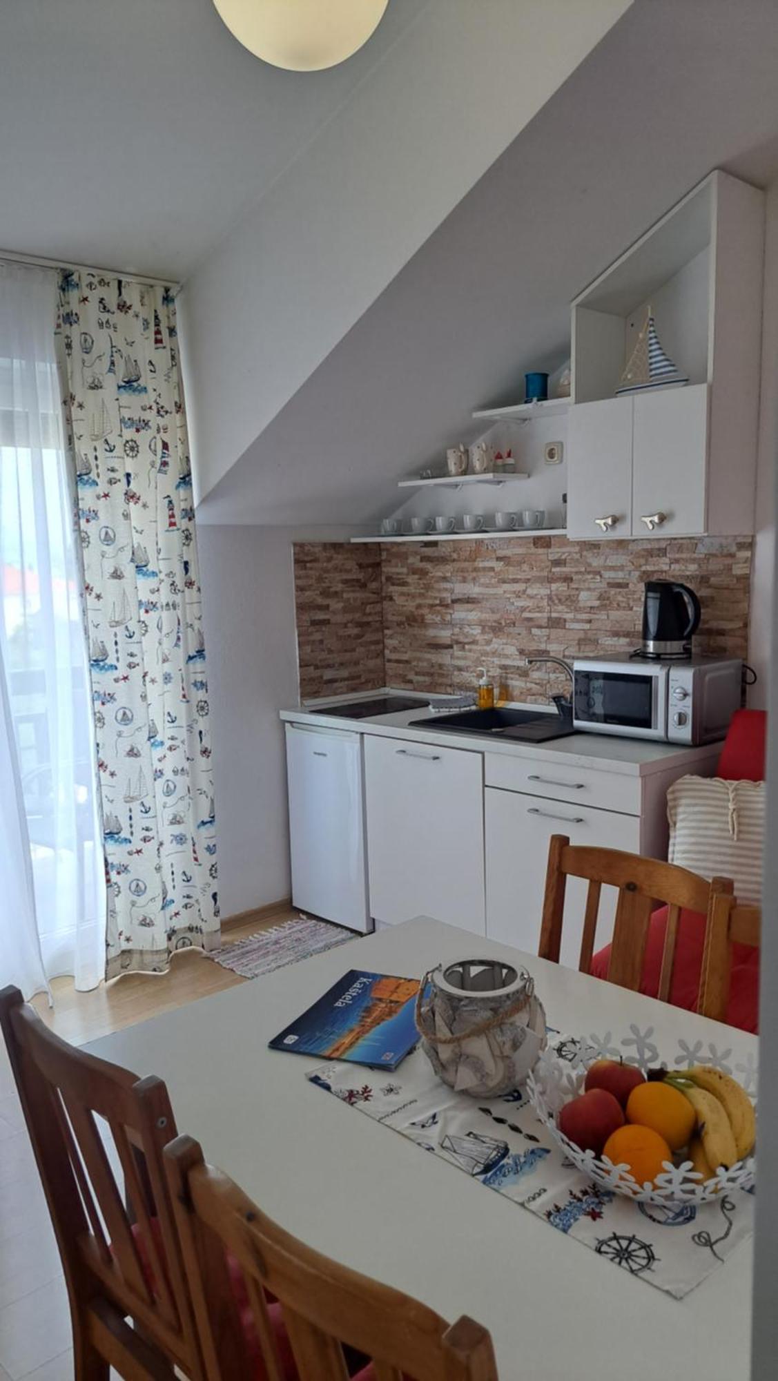 Apartments&Room Babic Каштела Номер фото