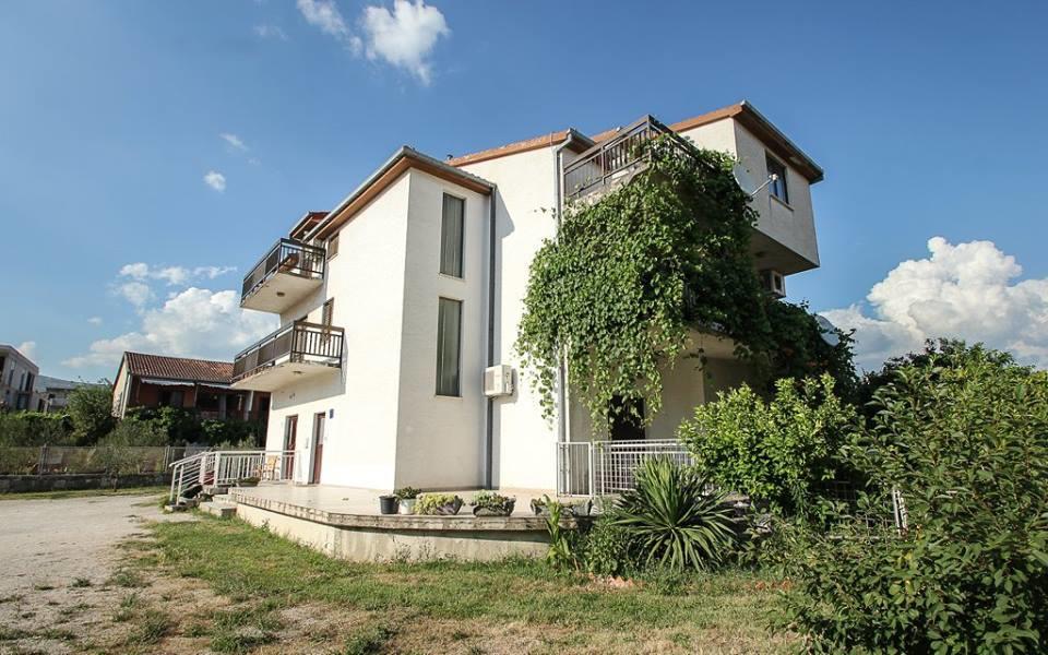 Apartments&Room Babic Каштела Экстерьер фото