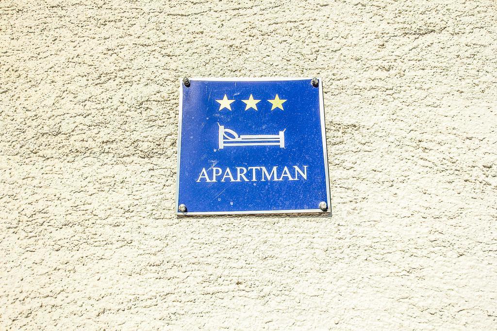Apartments&Room Babic Каштела Экстерьер фото